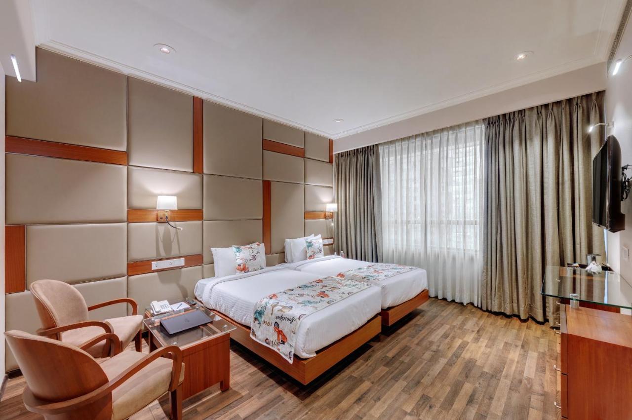 Adiva Residency Beacon, Grant Road, Mumbai Hotel Екстериор снимка