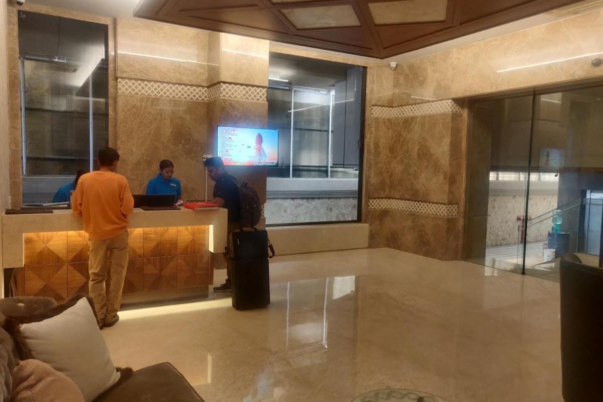 Adiva Residency Beacon, Grant Road, Mumbai Hotel Екстериор снимка