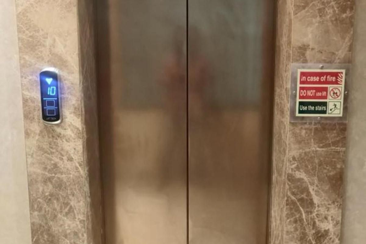 Adiva Residency Beacon, Grant Road, Mumbai Hotel Екстериор снимка
