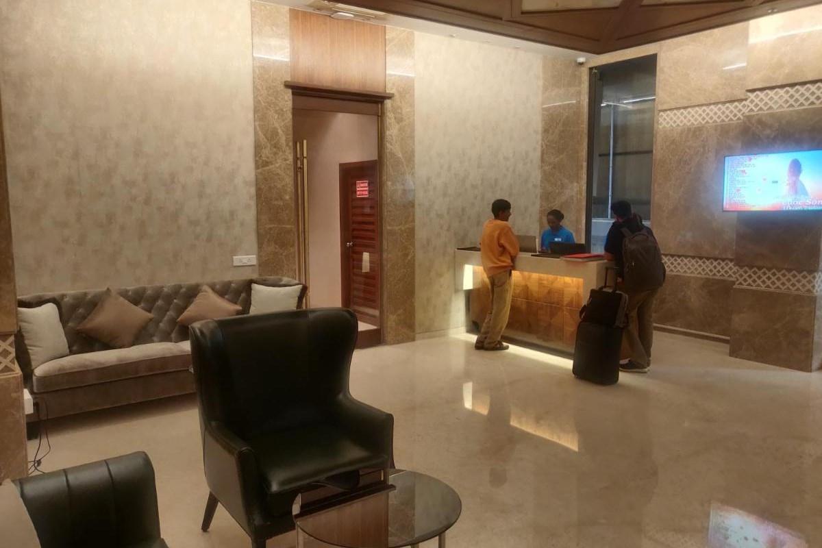 Adiva Residency Beacon, Grant Road, Mumbai Hotel Екстериор снимка